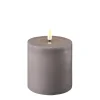 DELUXE LED Stumpenkerze Grau 10 x 10 cm