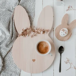 Eulenschnitt Eierbecher Hase