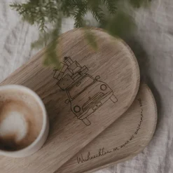 Eulenschnitt Mini Tablett aus Eiche Weihnachtsauto