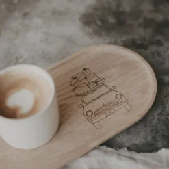 Eulenschnitt Mini Tablett aus Eiche Weihnachtsauto