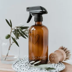 Eulenschnitt Sprühflasche aus braunem Glas Heart