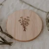 Eulenschnitt Untersetzer aus Eiche Blumenstrauß