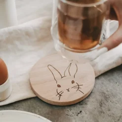 Eulenschnitt Untersetzer aus Eiche Hase
