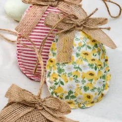 Ib Laursen Osterei zum Hängen geblümt