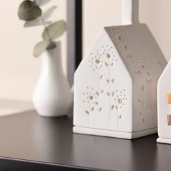 Räder Lichthaus Blumenwiese