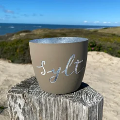 Windlicht im exklusiven Sylt Design Schriftzug Beige Mittel